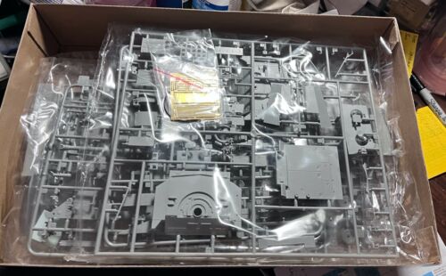 Hummel-Wespe Sd.Kfz.165 DRAGON SMART KIT #6535 1/35 - Bild 6 von 7