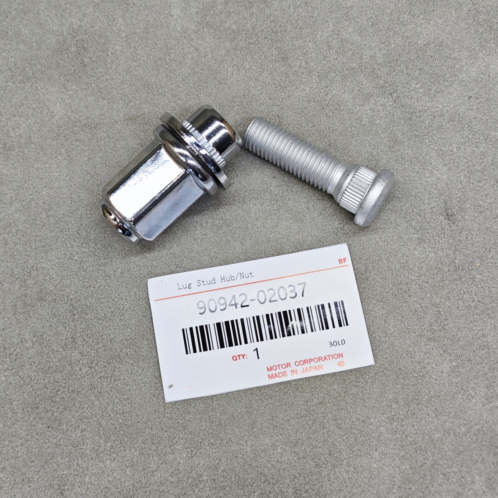 OEM Wheel Lug Stud Hub 12x1.5 + Lug Nut Chrome 90942-01058 For Lexus ...