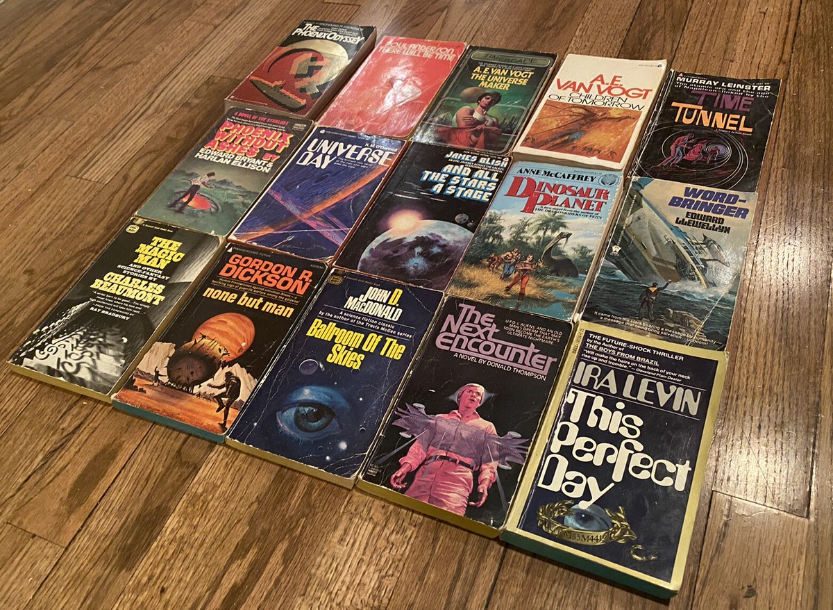 Sci-Fi 洋書 6枚セット Amazon.com: Near Future Box Set 2: A Near Future Sci-Fi Series