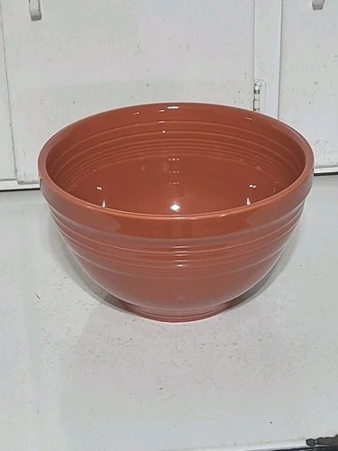 Fiestaware Red Mixing Bowl 8 3/4" Diameter 5 1/4" Tall USA MADE Fiesta HLC.