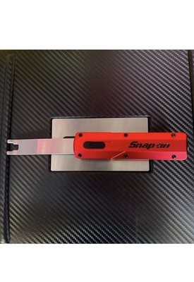 Snap-on einziehbares Trimmwerkzeug Clip Entfernung in rot 