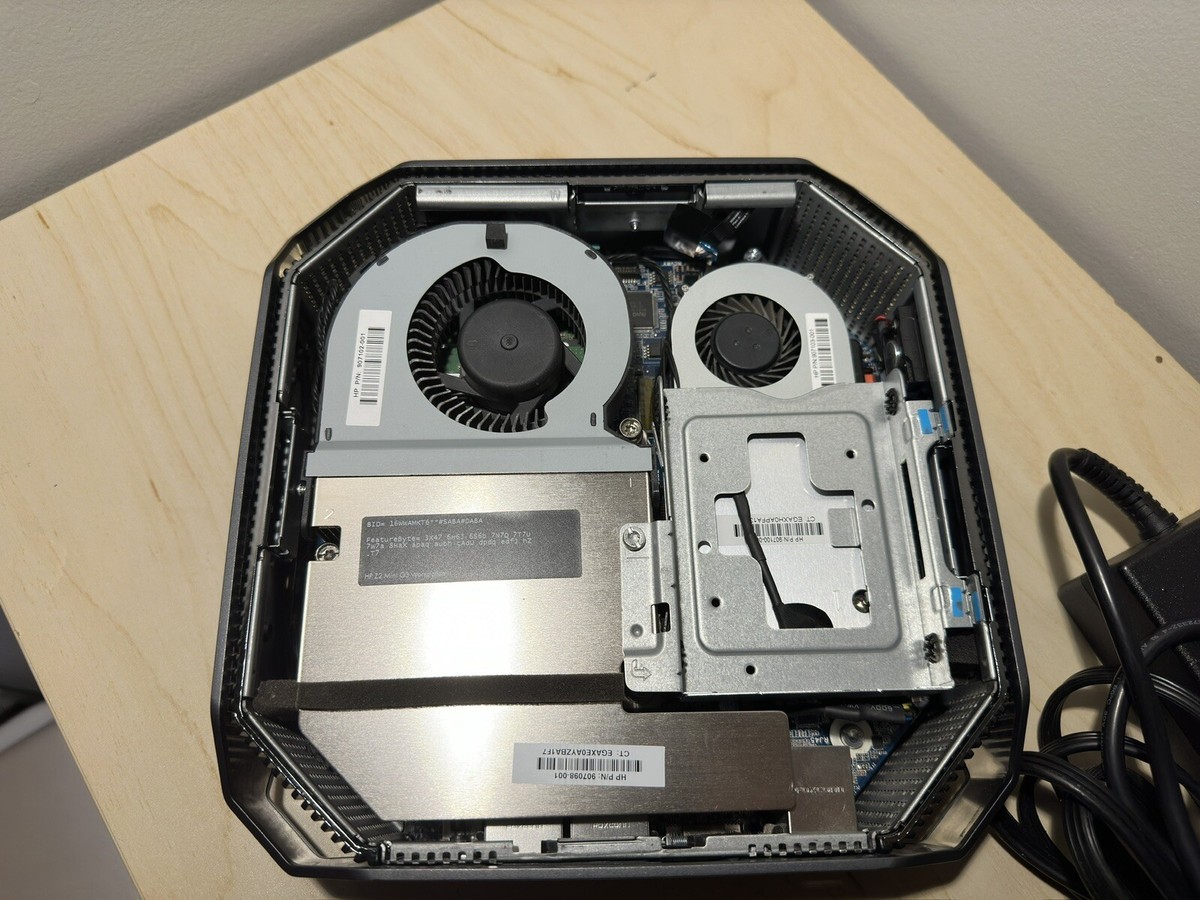 HP Z2 Mini G3 Workstation i7-7700 @ 3.60GHZ 16GB w AC Adapter