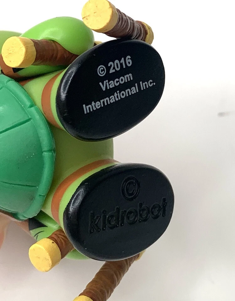 Kidrobot TMNT Teenage Mutant Ninja Turtles 3” Figura Vinilo Miguel Ángel Leonardo Foto 4 de 4