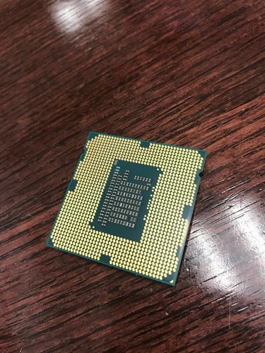 Intel SR10G Pentium G2020T 2.50GHz CPU Processor - Picture 2 of 2