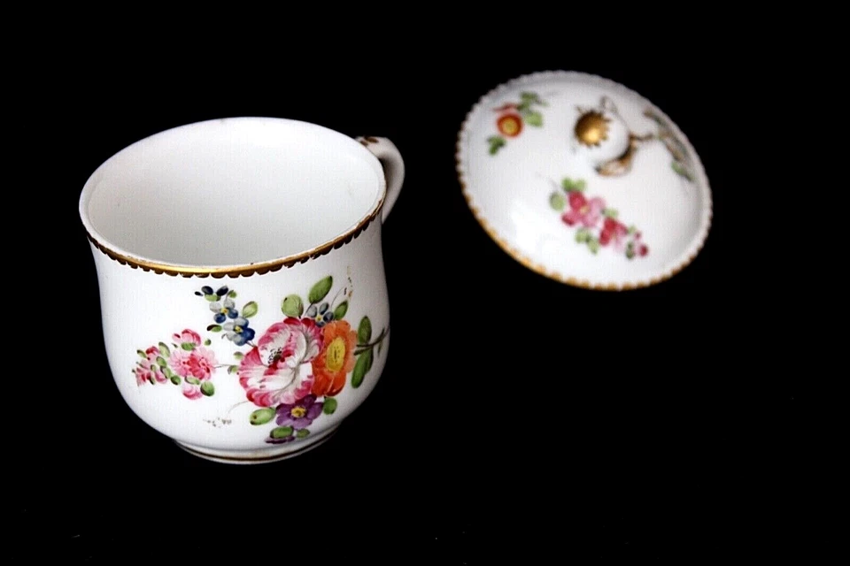 Антикварная французская старая парижская фарфоровая чашка с крышкой Rue de la Roquette 18 век - Изображение 2 из 4