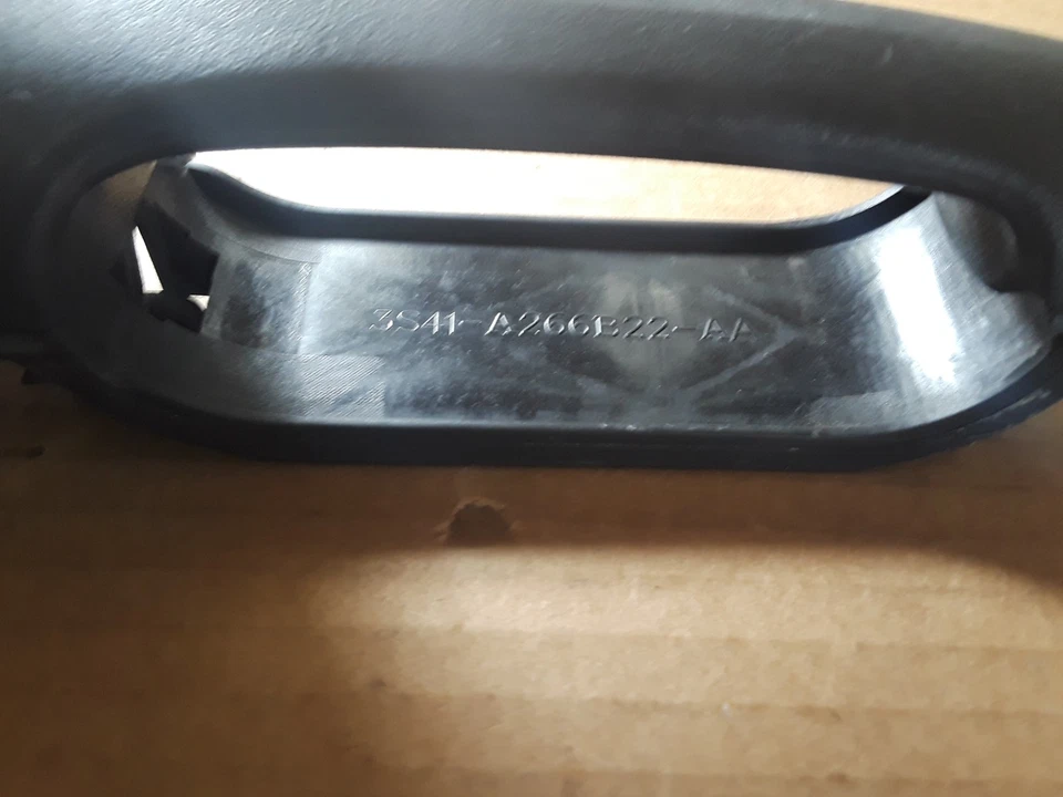 Manija de puerta exterior trasera derecha ford focus 2002 2007 fabricante original negro j018 Foto 3 de 4