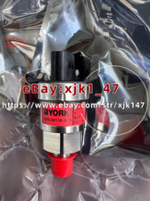 new 025-29139-009 YORK Pressure Sensor Air 0-275 PSI Oil Transducer FedEx/xjk
