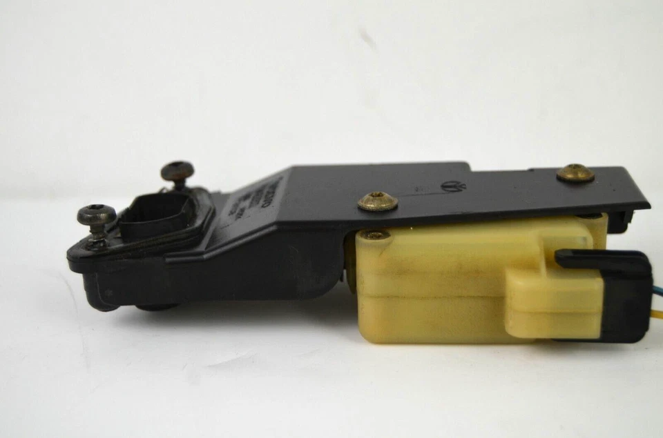 Actuador OEM VOLVO 2001-09 VOLVO S60 S80 XC90 XC70 CERRADURA PUERTA GAS COMBUSTIBLE 9483311 ✅ Foto 4 de 4