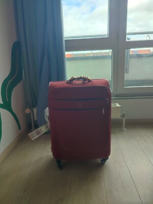 Valigia Rossa Grande roncato, vendo/scambio con zaino da viaggio