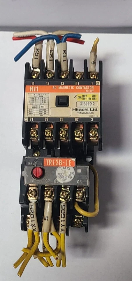 Contactor magnético CA HITACHI H11 25H92 AC600V con relé de sobrecarga térmica TR12B-1E Foto 2 de 4