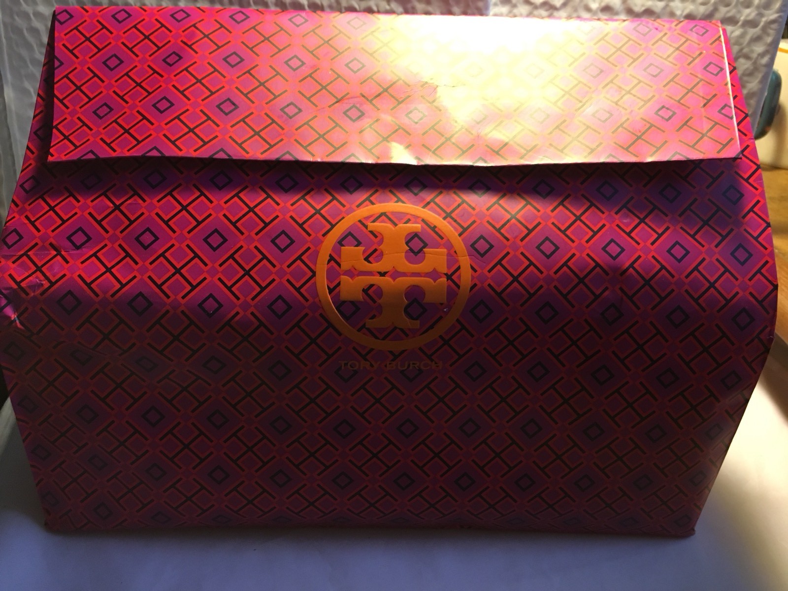 NIB Tory Burch Wedge Flip Flop Logo Micro Dot / Ivory Sandale Sz 10 NIB Tory Burch Wedge Flip Flop Logo Micro Dot / Ivory Sandale Sz 10