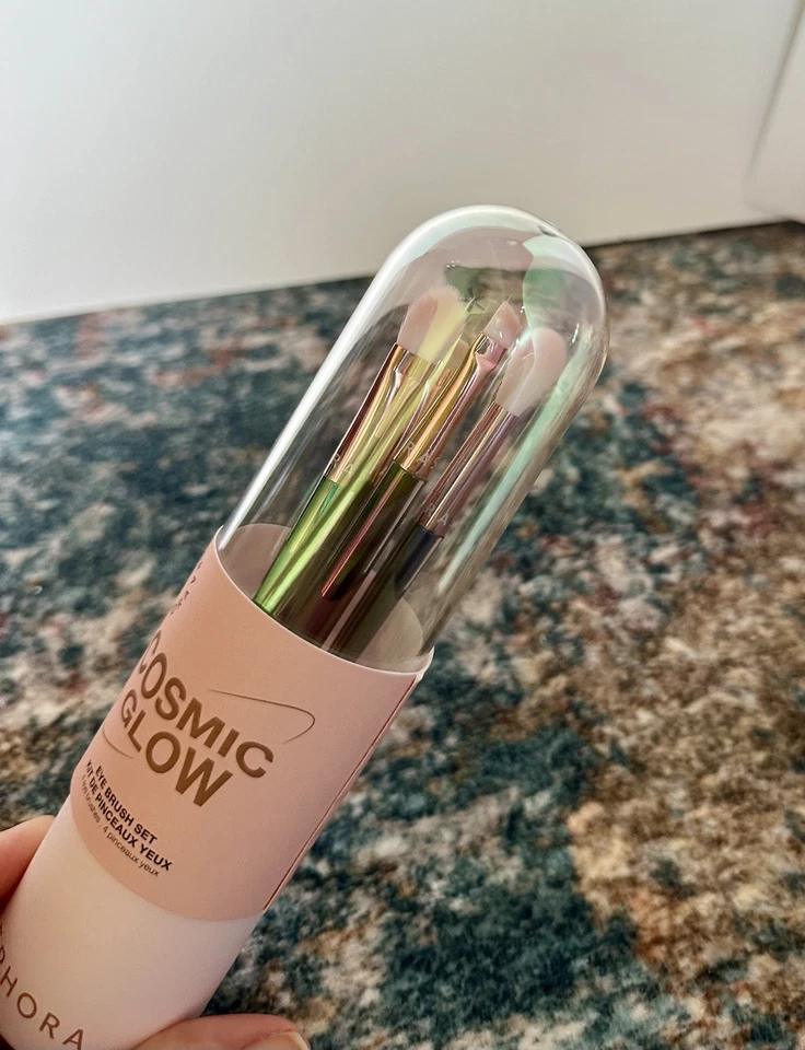 Juego de cepillos de ojos Cosmic Glow Foto 4 de 4