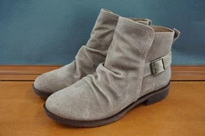 Sofft Brookdale Boots Womens Size 8 Taupe Suede Buckle Ankle Booties Zip Casual