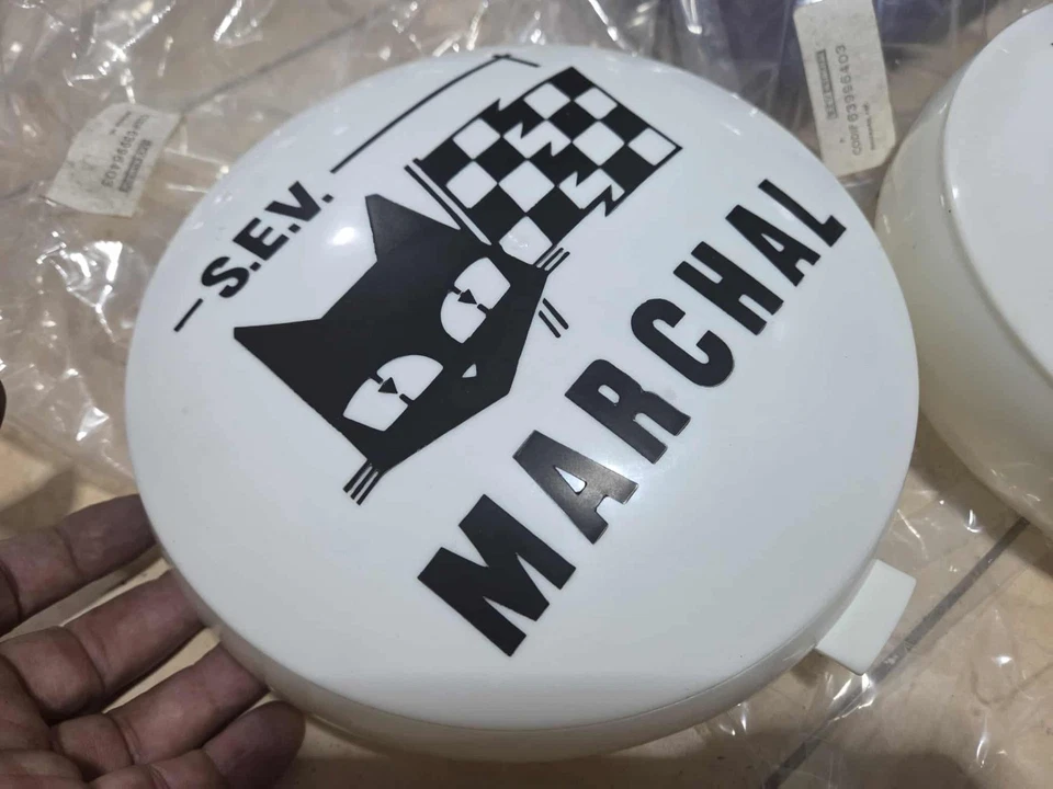 Driving Fog Light Cover S.E.V. Marchal 702 709 722 902 909 Original Nos 2 pcs - Image 3 of 4