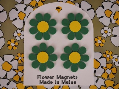 Flower Power Retro Magnets - 4x Green w/ Yellow - Vintage Retro MCM - NEW!