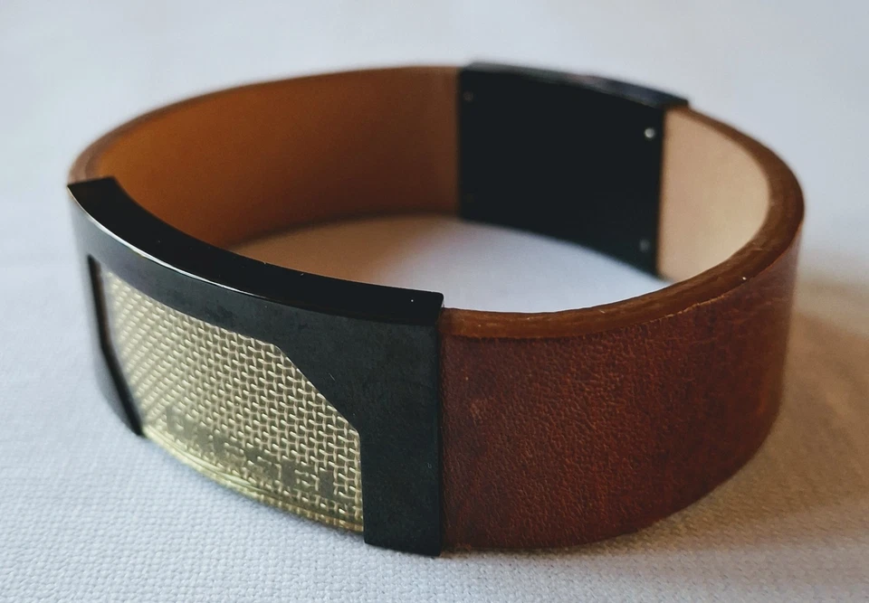 Pulsera Diesel de cuero de acero inoxidable para hombre Foto 4 de 4