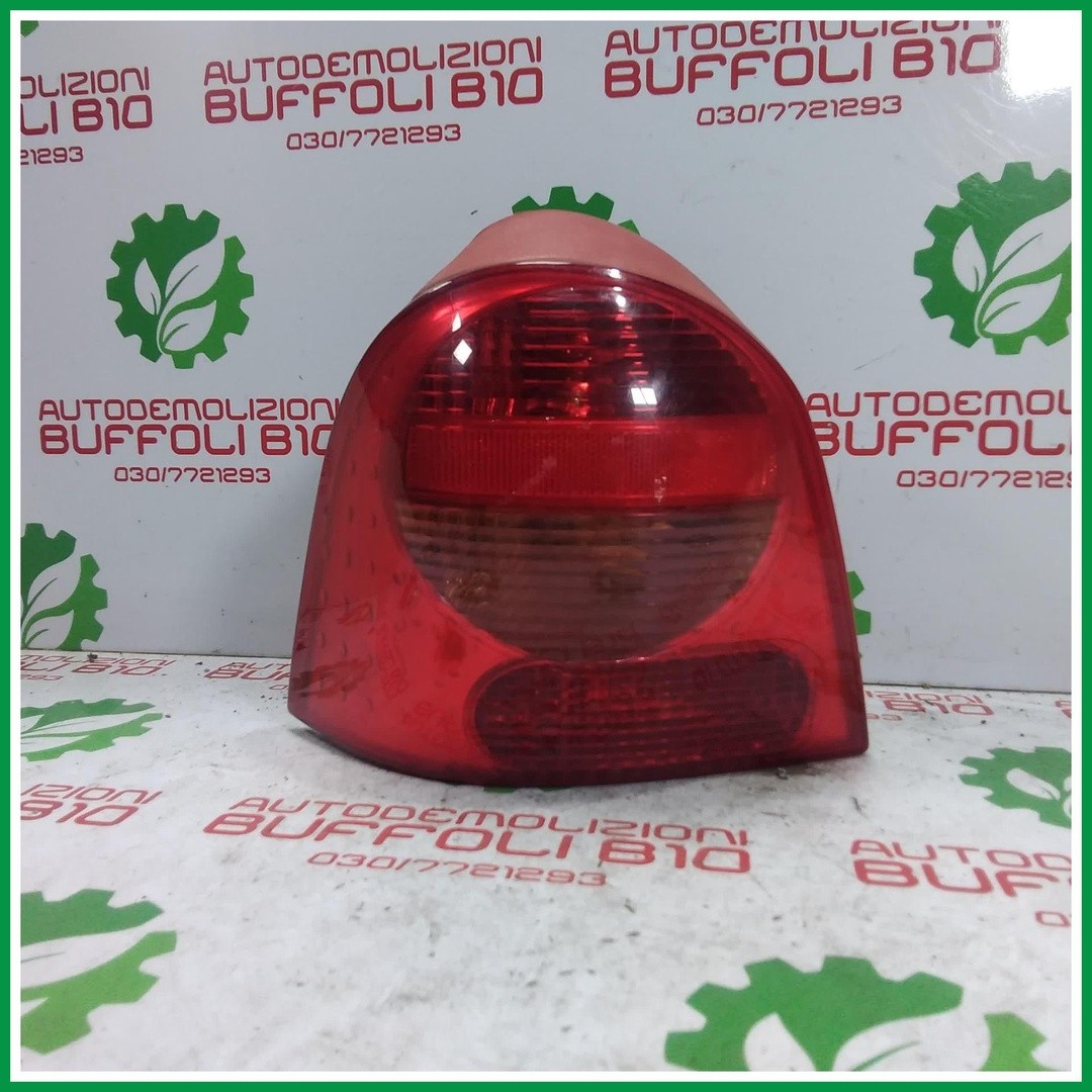 Fanale Posteriore Alogeno Sinistro SX Renault Twingo I 7700426319 1998 2004