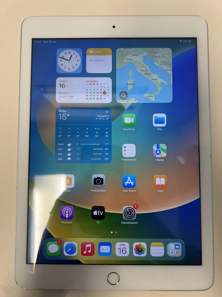 Apple iPad (5th generation) · 32GB · Wi-Fi, foto 3 di 3