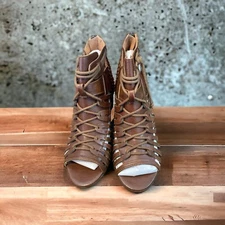 Not Rated Cupertine Tan Wedge Pump Sandals size 7