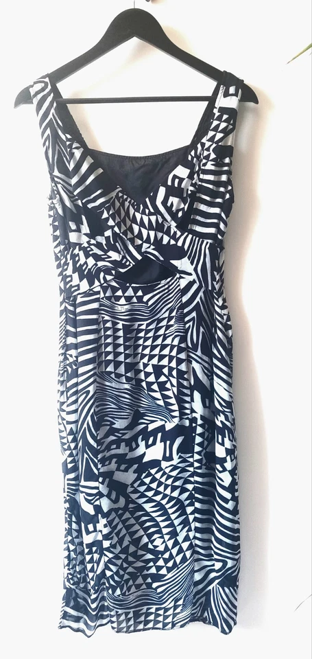 Robe Betty Barclay - Taille 38 - Photo 2/3