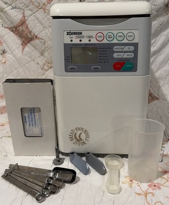 Zojirushi BBCC-S15 Home Bakery Bread Machine Complete Bundle Cup Spoon VHS