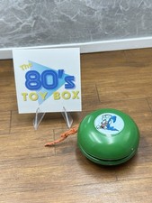 Vintage Peanuts Green Yo-Yo With Linus Thumb-Sucking Holding Security Blanket