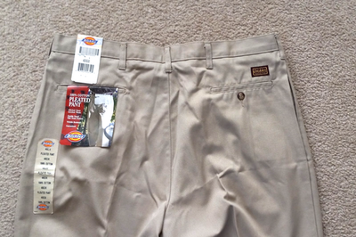 Dickies Cotton Pleated Pants Mens 40 x 30 Khaki Tan Wrinkle