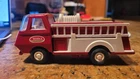 Tonka mini Fire Engine Pumper - 6" length - good condition