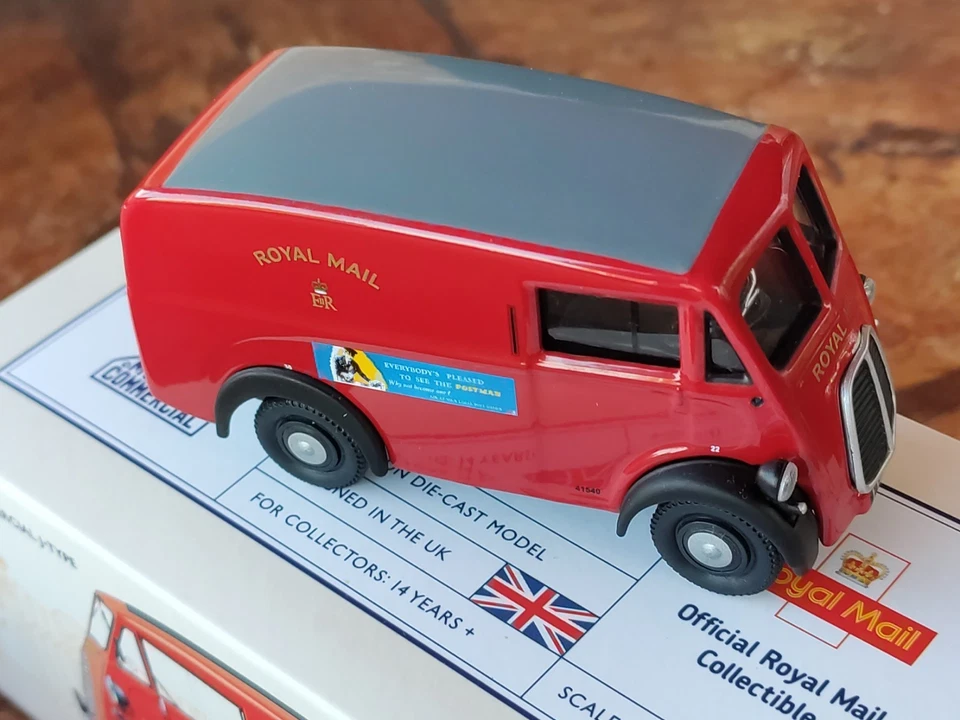 Corgi Morris Commercial  J-Type  100cu.ft Mailvan 1951 Ltd Edition New Boxed - Image 4 of 4