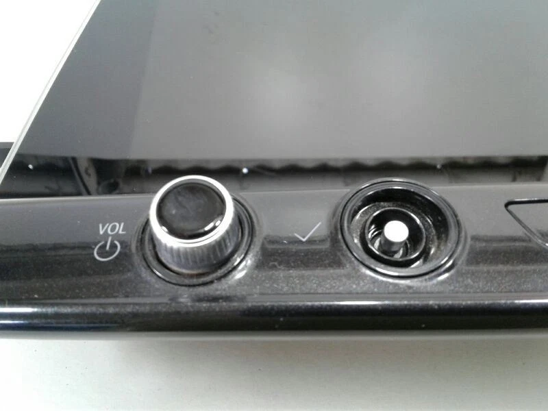 Audio Equipment Radio Display And Control Panel ID 84868015 Fits 20 CT5 125918 Foto 2 de 4