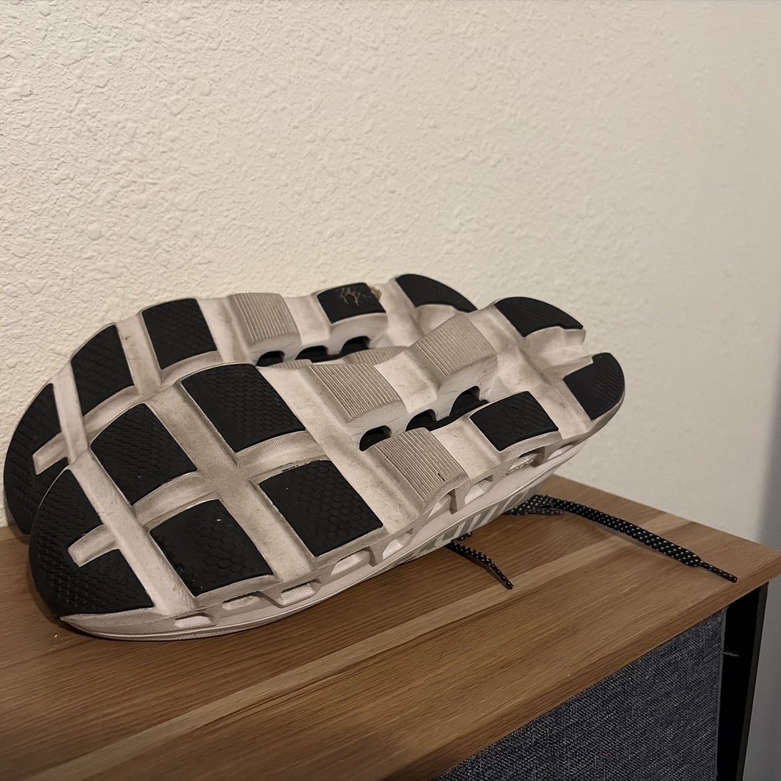 On Cloud Monster High-Performance Running Shoe Si… - image 3