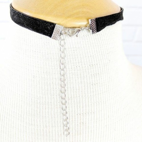 NUOVA Collana Girocollo Donna Nero Velluto Ying Yang Ragazze Boho Indie Alt - Foto 3 di 3