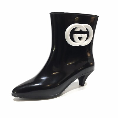 ◆GUCCI 24SS ◆ Gバックル パテントレザー ブーツ / Black◆ GUCCI INTERLOCKING G SHINNY RUBBER ANKLE BOOTS -BLACK