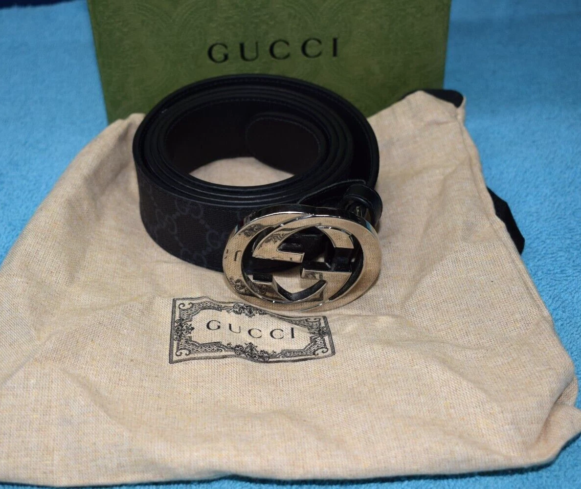 Gucci gg supreme belt with hot sale g buckle
