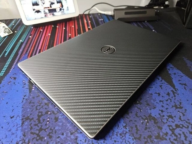 Dell XPS 13 9350 13,3" Intel i7-6500U 8GB 256 SSD - Immagine 3 di 4