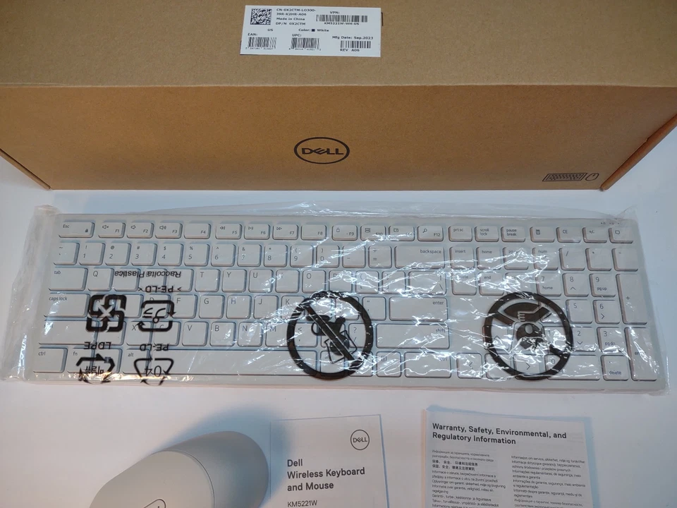 Dell Keyboard and Mouse, Wireless, White NEW in Box - Image 4 of 4