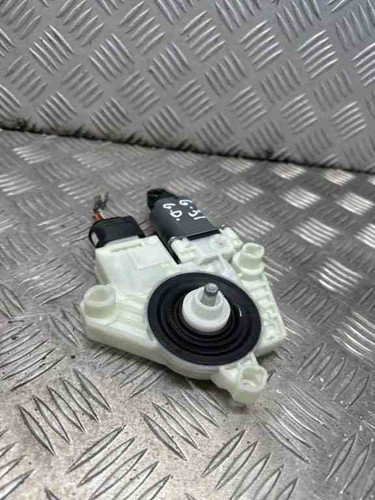 BMW 5 Touring G31 Fensterhebermotor hinten rechts 7455084 3.00 Diesel 30515422