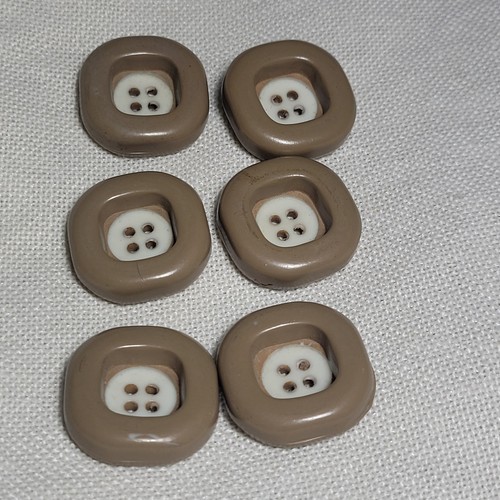 6 Square Light Brown/w Cream Middle, 4 Hole 1" Button Lot - Picture 3 of 7