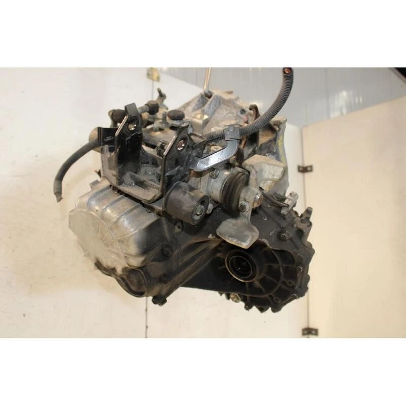 GETRIEBE FT FÜR TOYOTA YARIS (05-08) (08-11) 1.4 D-4D BER. 5P/D/1364CC 2005 - Image 4 of 4