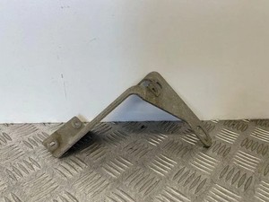 BMW X5 E70 Kotflügelhalter vorne rechts 51717188835 7188835 3.00 21448018