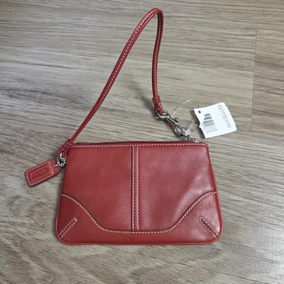 ✨激レア✨Coach コーチ ソーホー ハンドバッグ ミニシグネチャー レッド Coach Wristlet Red Leather Soho Mini Bag 6.5