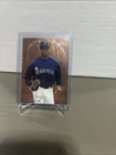 1995 Flair HOT GLOVES #3 Ken Griffey, Jr. RARE EMBOSSED GOLD FOIL ICONIC INSERT
