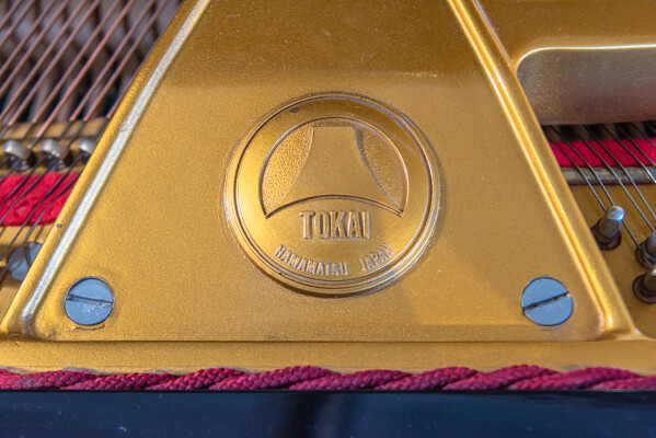 tokai baby grand piano