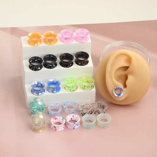 1Pair Graffiti Dots Ear Plugs Flesh Tunnel Expanders Lobe Stretcher Silicone - Picture 3 of 5