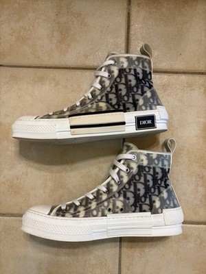 Dior B23 Oblique High Top Sneakers Gray White NV 01 23 46 Logo