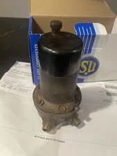 AUA 4080 Fuel Pump. Works As It Should From My 53 TD.