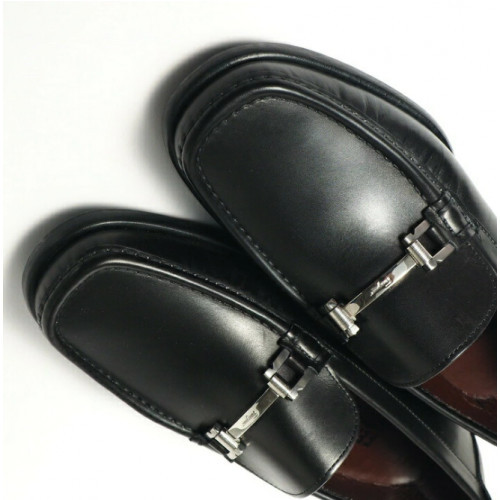 Salvatore Ferragamo PASQUALE Loafers Size:7EE Black Leather  display picture 2