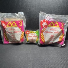 2000 Disney Dinosaur Movie McDonalds Toy 3 Hand Puppet lot of 2 and 5 toy