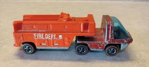 Vintage 1969 Hot Wheels Redline "The Heavyweights Fire Truck"
