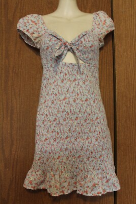 Mahina 100% Cotton Floral Front Tie Ruche Hem Smocked SS Top S